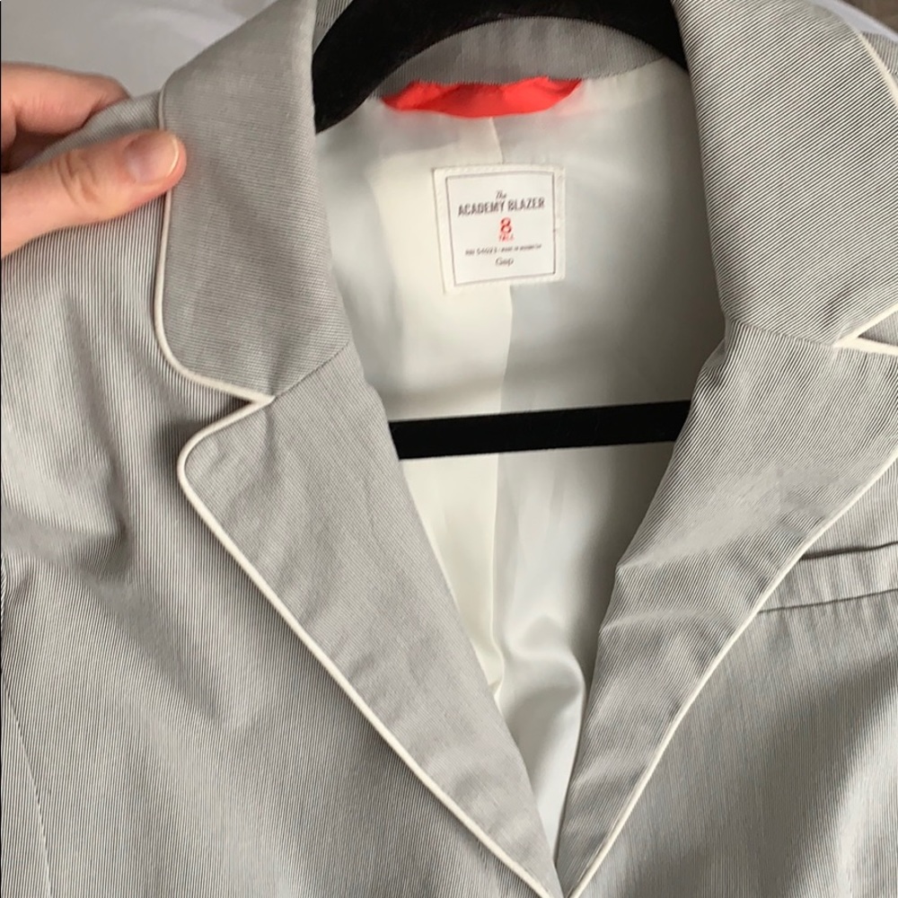 Blazer, size 8 tall